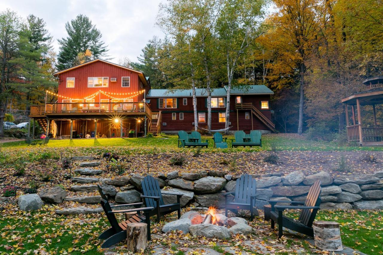 Timberholm Inn Stowe Exterior photo